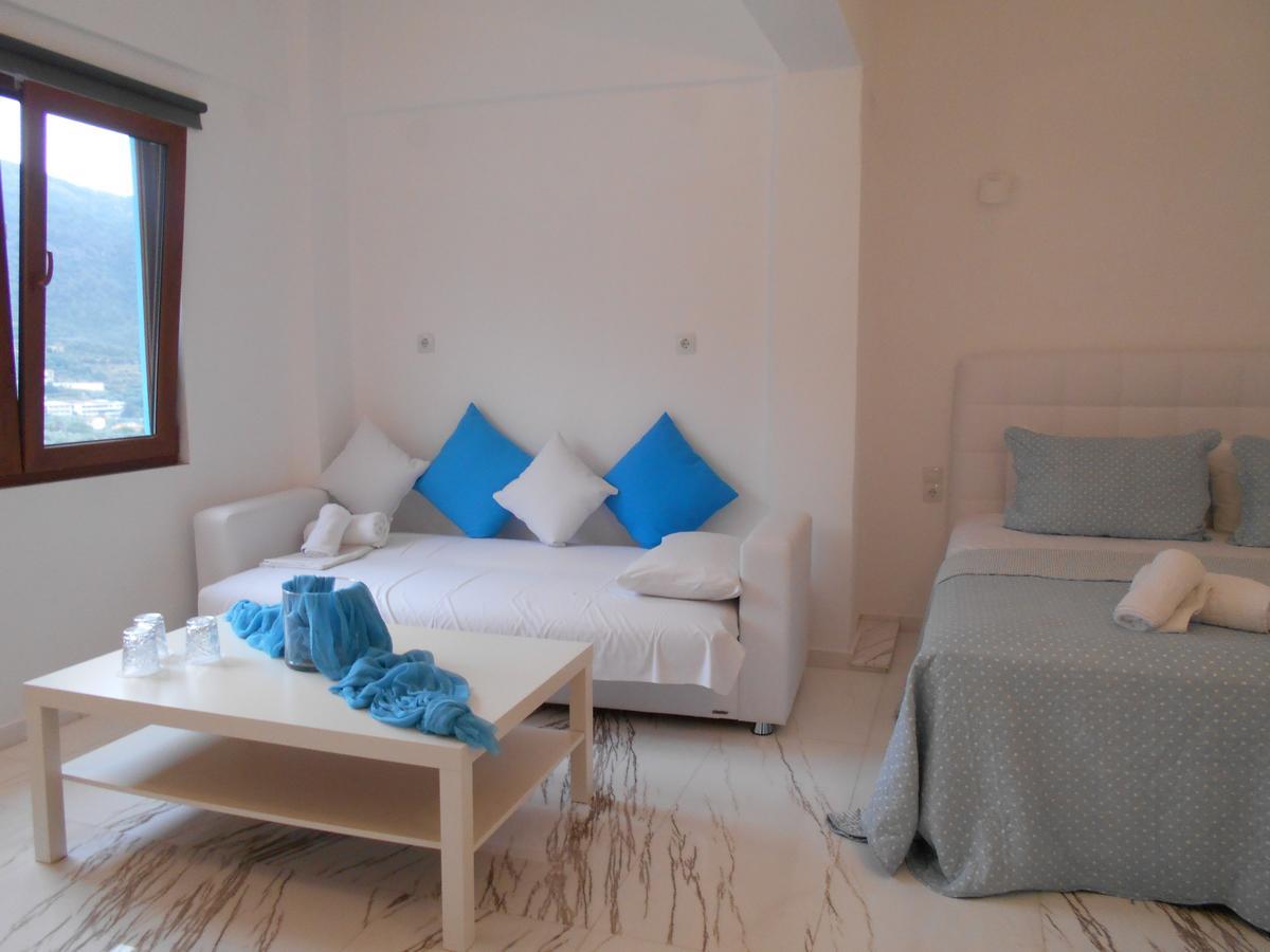 Kinira Beach Hotel Esterno foto